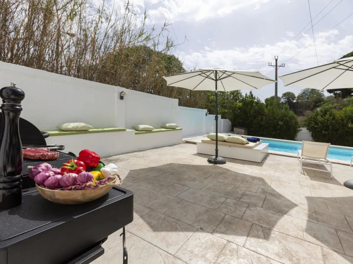 Casa Canyet Con Piscina A Un Paso De Barcelona Y La Playa Badalona Eksteriør bilde