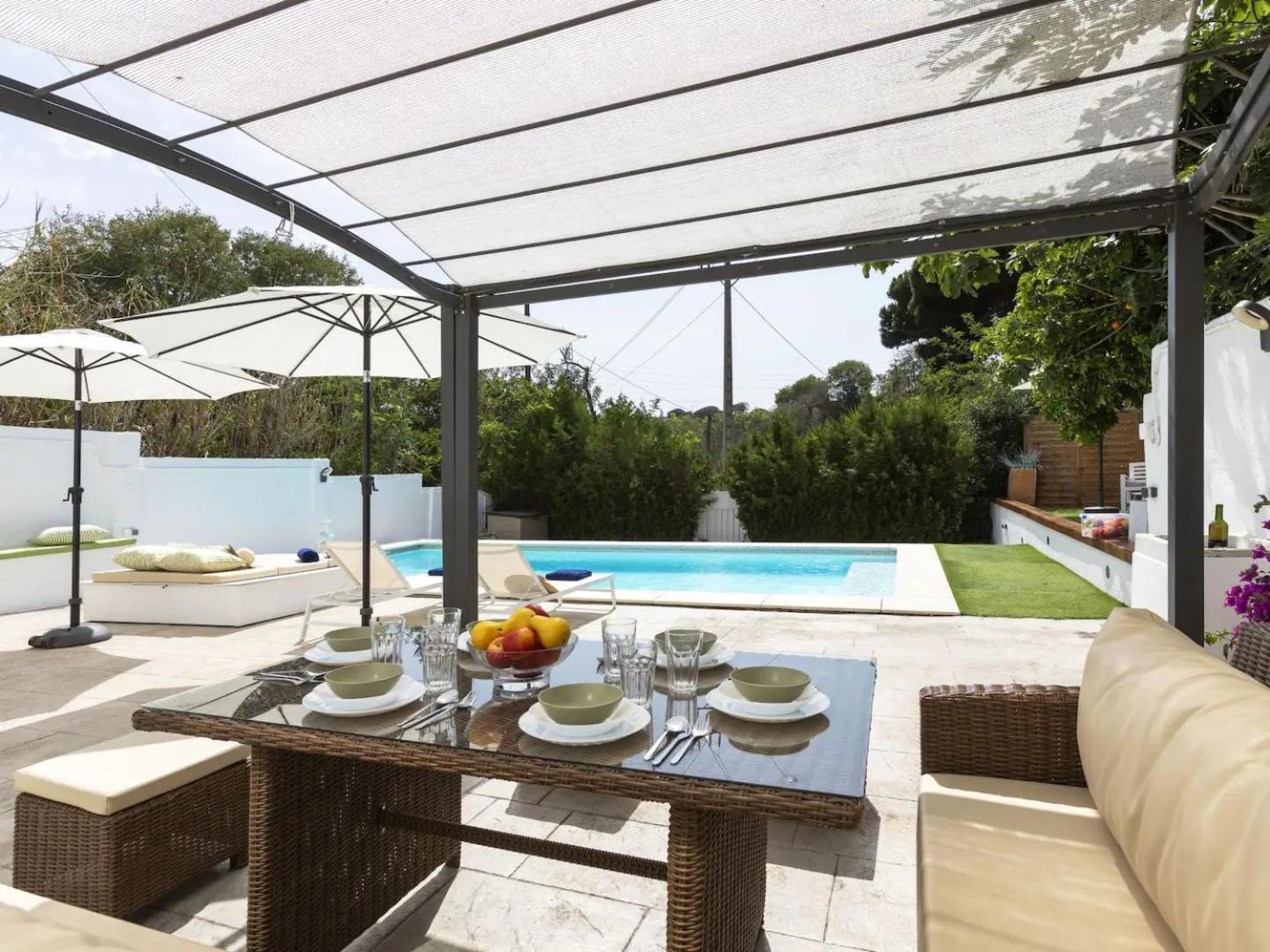 Casa Canyet Con Piscina A Un Paso De Barcelona Y La Playa Badalona Eksteriør bilde